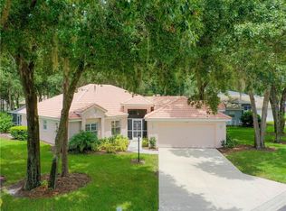 2785 Golf Lake Dr, Plant City, FL 33566