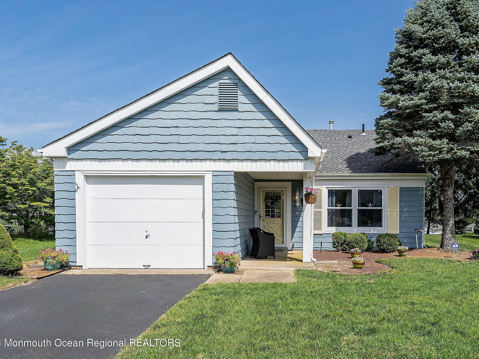 16 Reigate Lane, Manchester, NJ 08759 Zillow