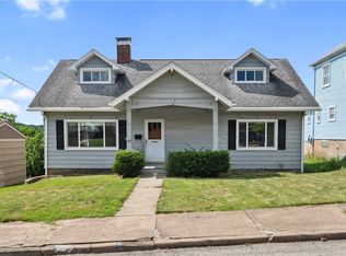 223 Pershing Dr, New Kensington, PA 15068
