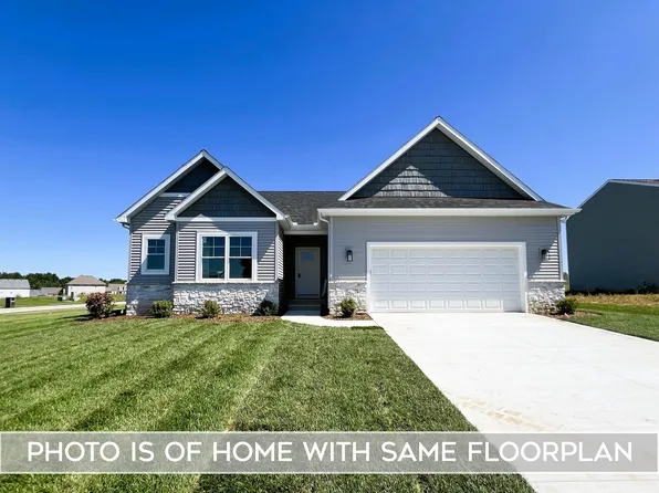 11377 Albany Ridge Dr, Osceola, IN 46561