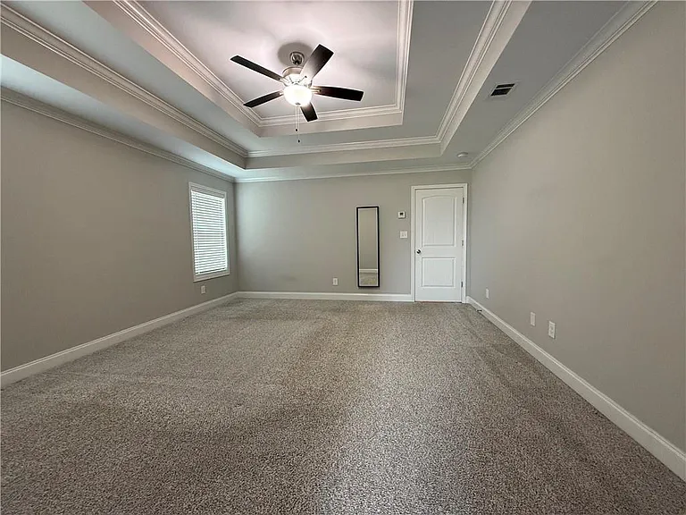 231 Creek Ridge Dr — Photo 9