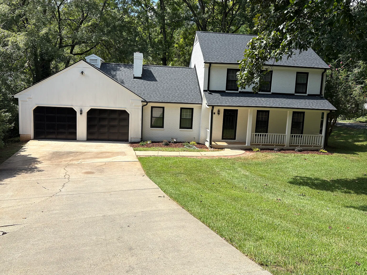 3 bed, 2.5 bath, 1959 sqft, $2,395 — Photo 1