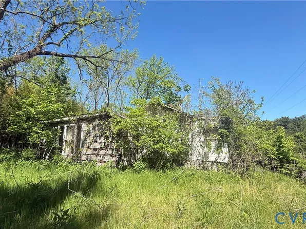 3339 Stoney Battery Rd, Troutville, VA 24175