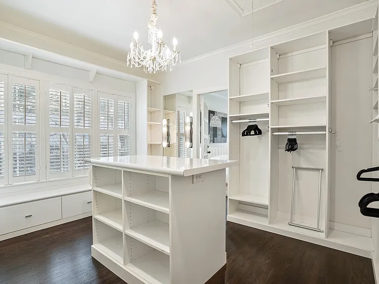 1802 Brackenridge St — Photo 17
