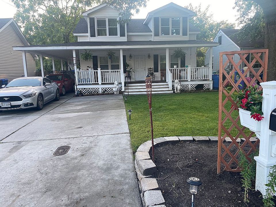 2nd image of 1413 Laurel Ave