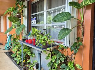 4920 SW 28th Ter #1-2, Fort Lauderdale, FL 33312