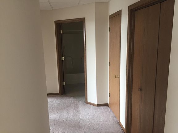 5th image of 5 N Federal Ave
