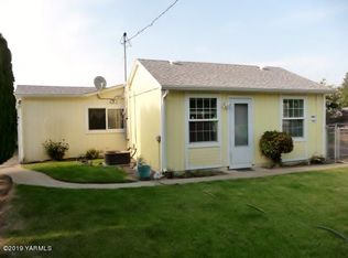 625 Keys Rd, Yakima, WA 98901