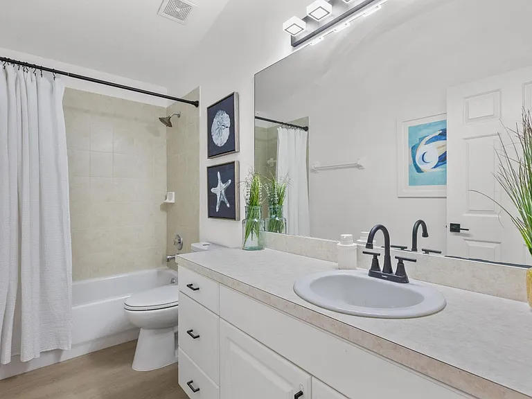 3137 Sun Lake Ct #B — Photo 12