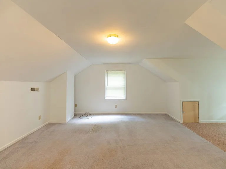 4916 Gold Crest Dr — Photo 36
