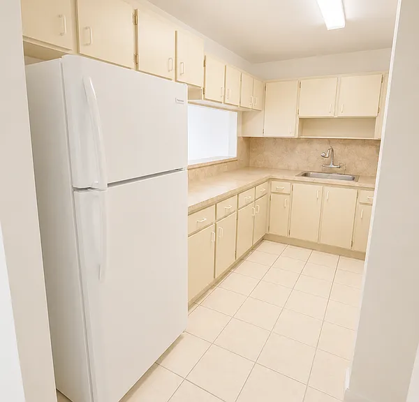 11710 NW South River Dr #204 — Photo 1