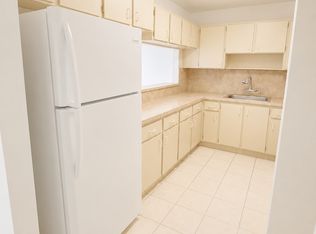 11710 NW South River Dr APT 204, Miami, FL 33178