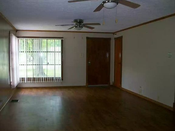 2nd image of 1033 N 38th St