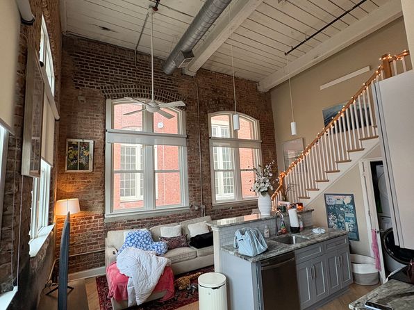 1030 Olympia Ave #101-2