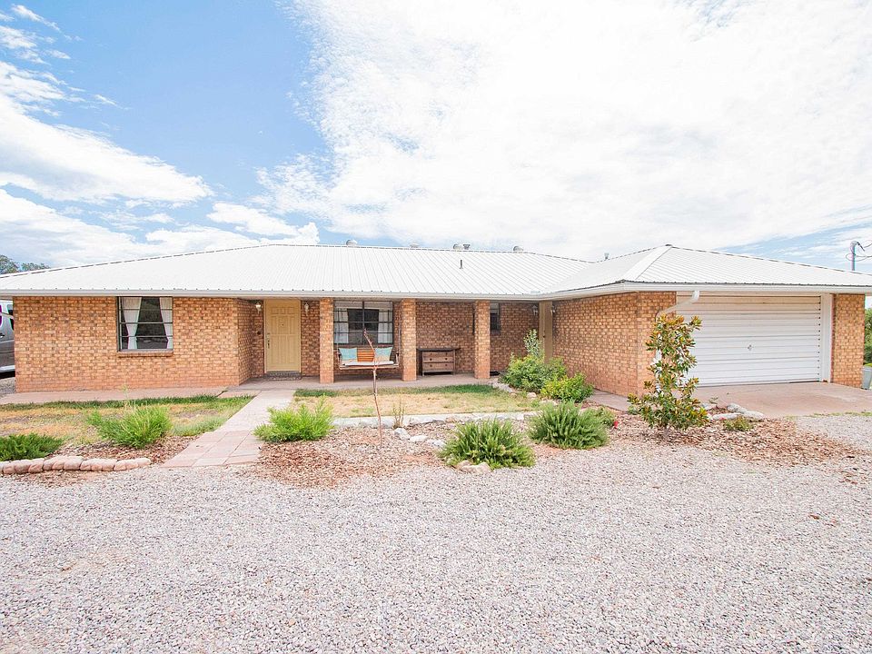 1st image of 18 Burro Flats Ln