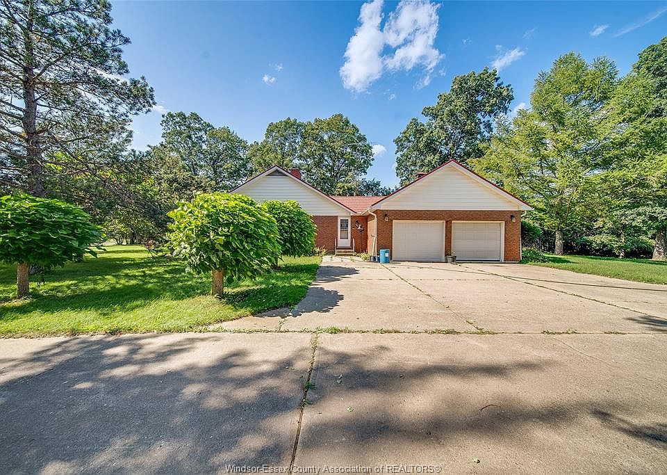 1st image of 21109 Duart Rd