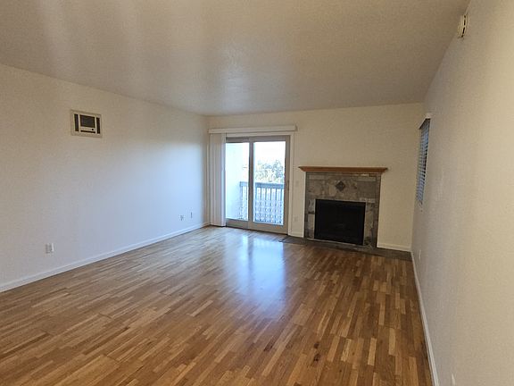 4th image of 2939 Cowley Way Unit H