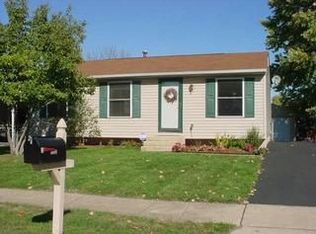 3688 Hollowcrest Ave, Columbus, OH 43223