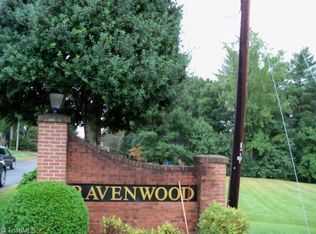 Midlawn Dr, Wilkesboro, NC 28697