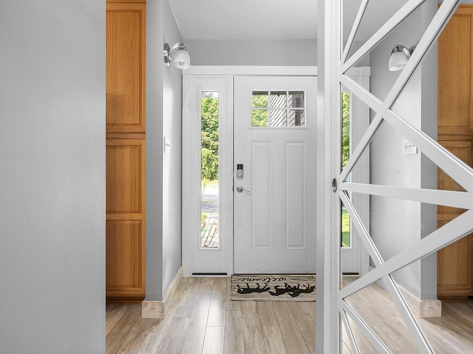 10739 S Timberlee Dr, Traverse City, MI 49684 MLS 1926497 Zillow