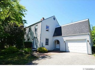 3430 Oakmount Rd, Bloomfield, NY 14469