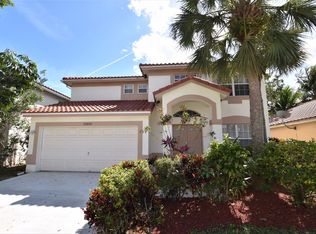 10672 Oak Lake Way, Boca Raton, FL 33498