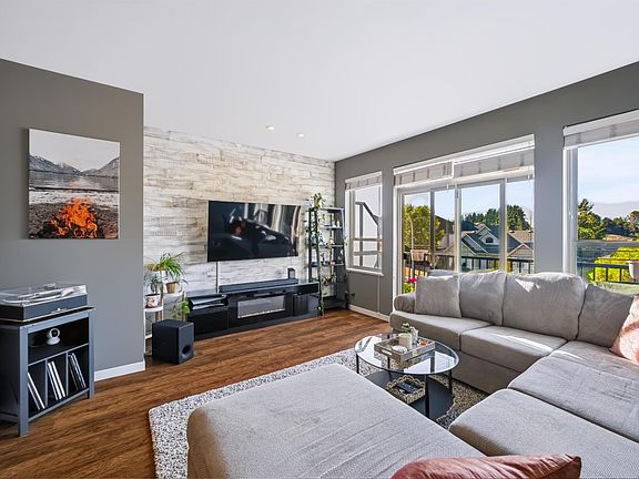 4th image of 34248 King Rd #74