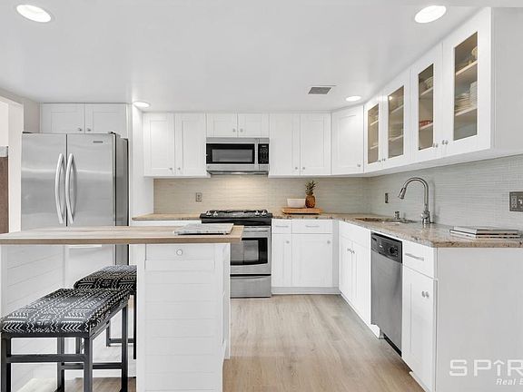 4th image of 1919 24th Ave APT L103