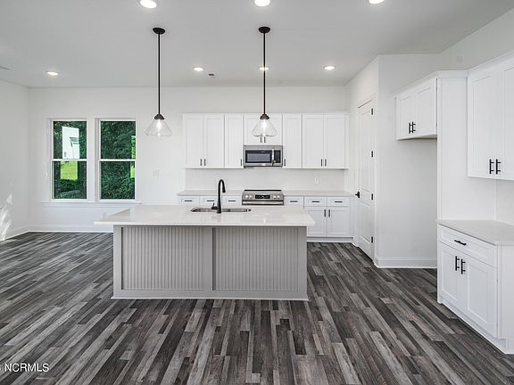 4th image of 3434 Planters Way Drive