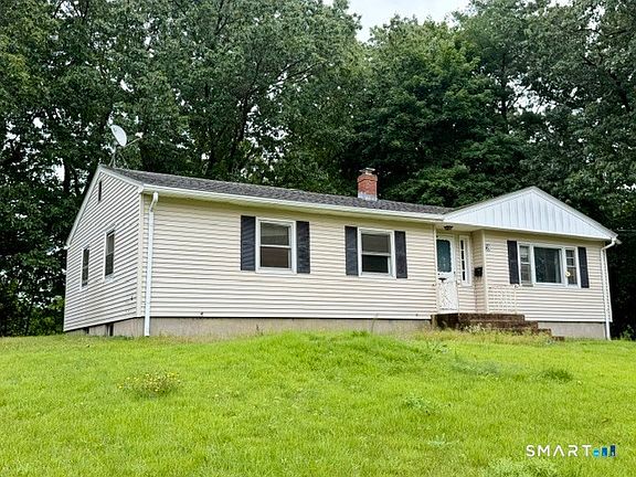 2nd image of 39 Nancy Drive