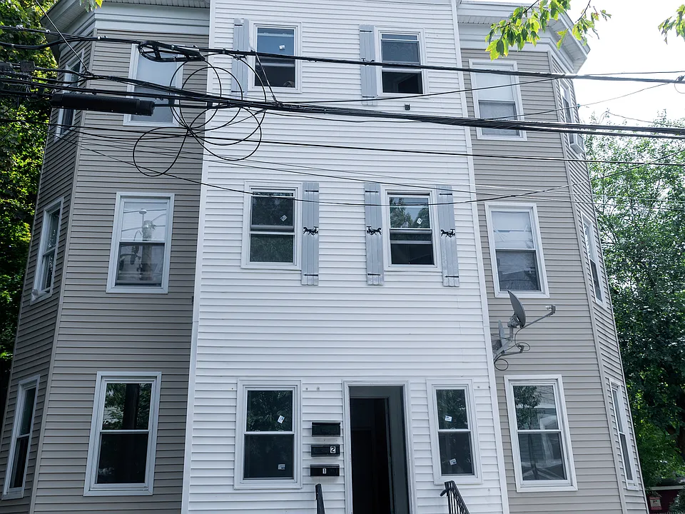 116 Lucerne St #1