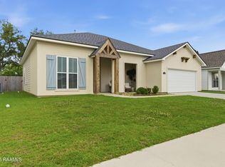 120 Earls Ct, Maurice, LA 70555
