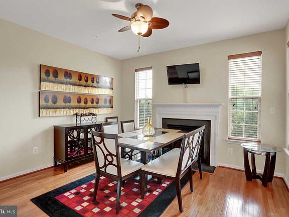 4th image of 23218 Scholl Manor Way #1328