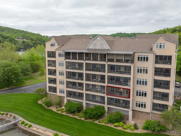 201 Marina Residence Dr Unit 2B, Camdenton, MO 65020