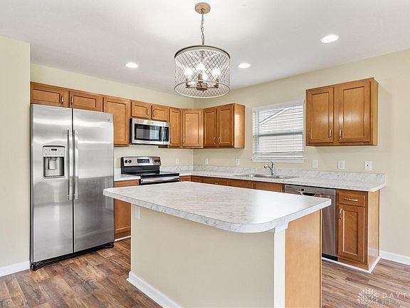 5th image of 50 Cobble Stone Ln
