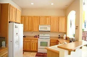 3rd image of 387 Pentland Dr