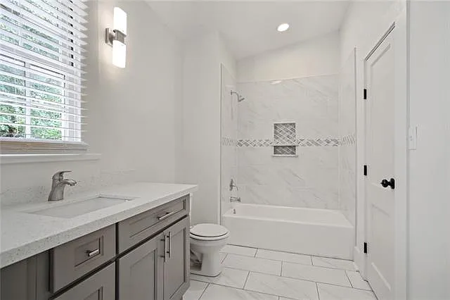 625 Evelina St — Photo 8