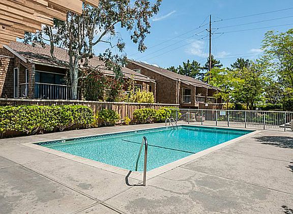 2nd image of 1687 Bayridge Way APT 115