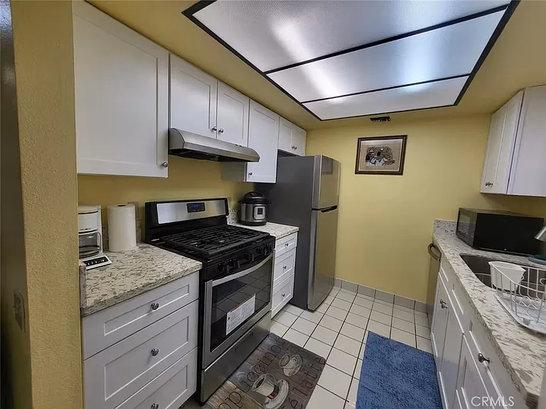 250 E San Jose Rd #63 — Photo 4