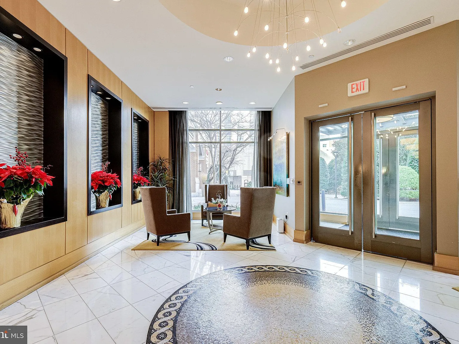 One National Harbor Condo — Photo 4