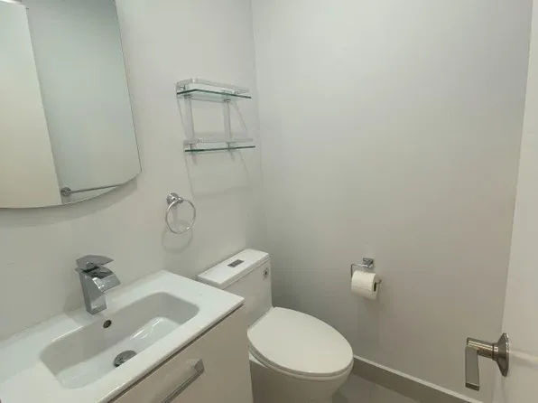 347 West 57th Street image 8 of 26