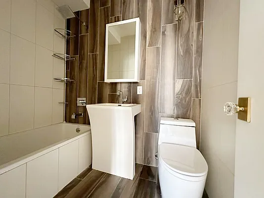 Rented by Goose Property Management LLC | media 14