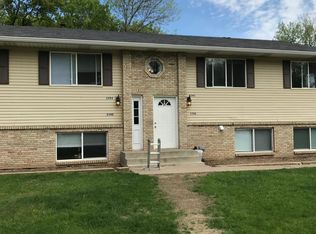 2590 Ruth St, Little Canada, MN 55117