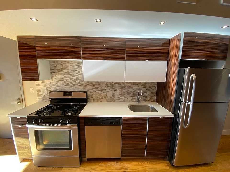 1st image of 897 Saint Johns Pl #2G