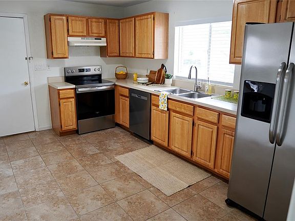 3rd image of 8672 Pocasset Pl