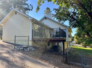 10101 Skyline Dr, Grass Valley, CA 95945