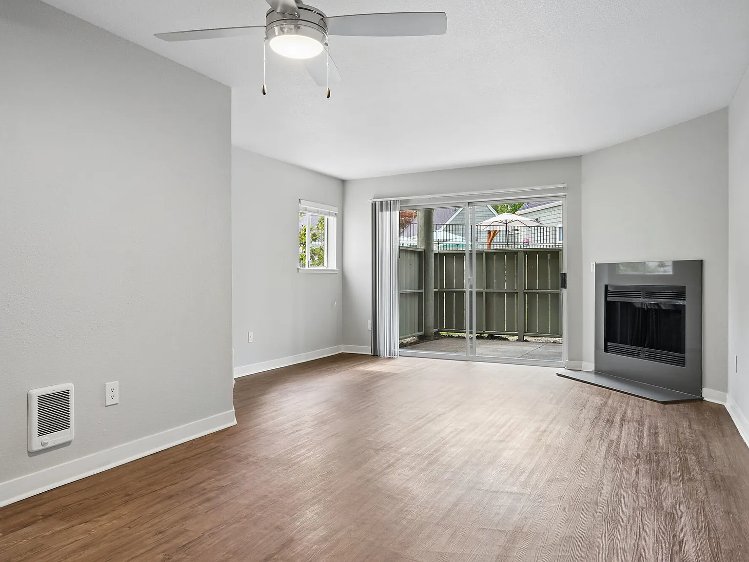 Sterling Pointe — Photo 4