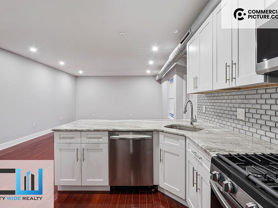 1st image of 302 Richmond St #O6