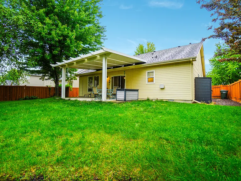 1917 W Marten Creek Dr — Photo 3