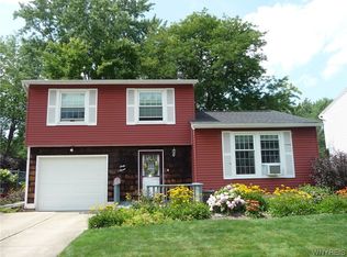 67 Pamela Ct, West Seneca, NY 14224